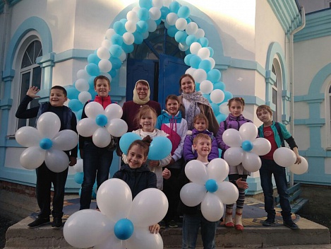 Воспитанники воскресной школы посетили открытие Духовно-Патриотического семейного клуба "Отечество"