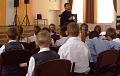 Настоятель Введенского храма провел итоговый урок ОПК с четвероклассниками средней школы №10