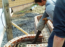 Завершены работы по заливке бетонного армированного пояса по периметру строящегося храма